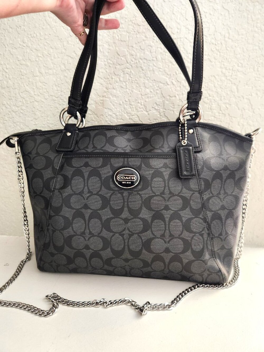Like New Coach Signature C's Black Shoulder Bag Handbag Purse